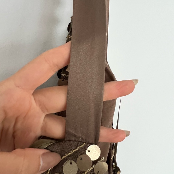 BCBG Max Azria bronze sequin shift dress.
Size XXS. - Picture 4 of 6